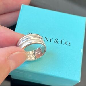 Vintage Tiffany Atlas Groove ring. Sterling Silver